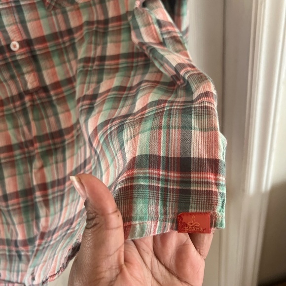 Women’s size large, 1/4 button, long sleeve, collared Prana plaid shirt - Picture 3 of 4